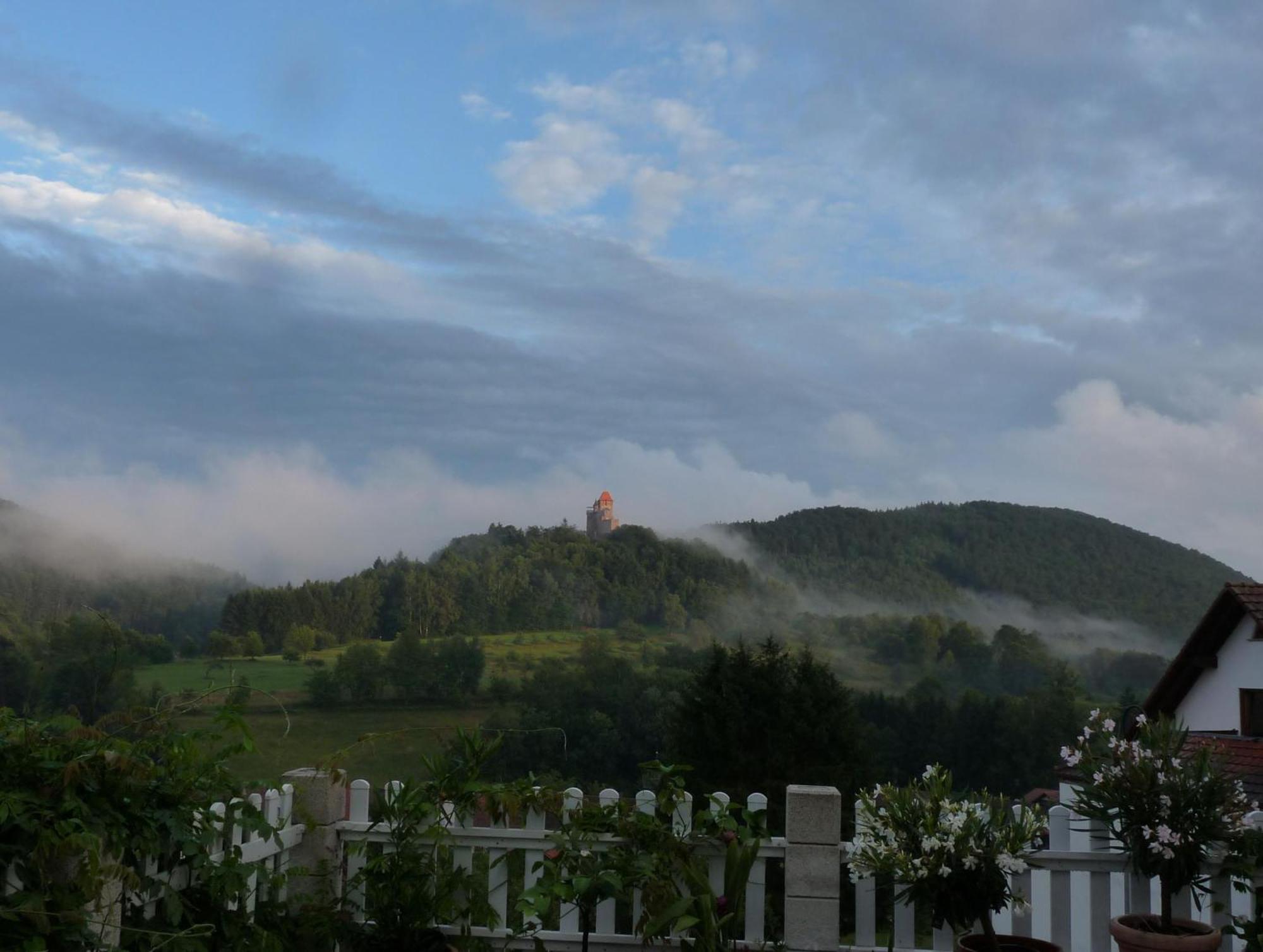 Ferienwohnung "Monte Noble" Suedpfalz Erlenbach  Bagian luar foto